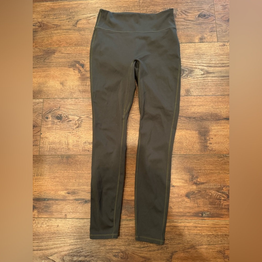 Fabletics Motion 365 Army Green Leggings w/Waistband Pocket Like New Condition M